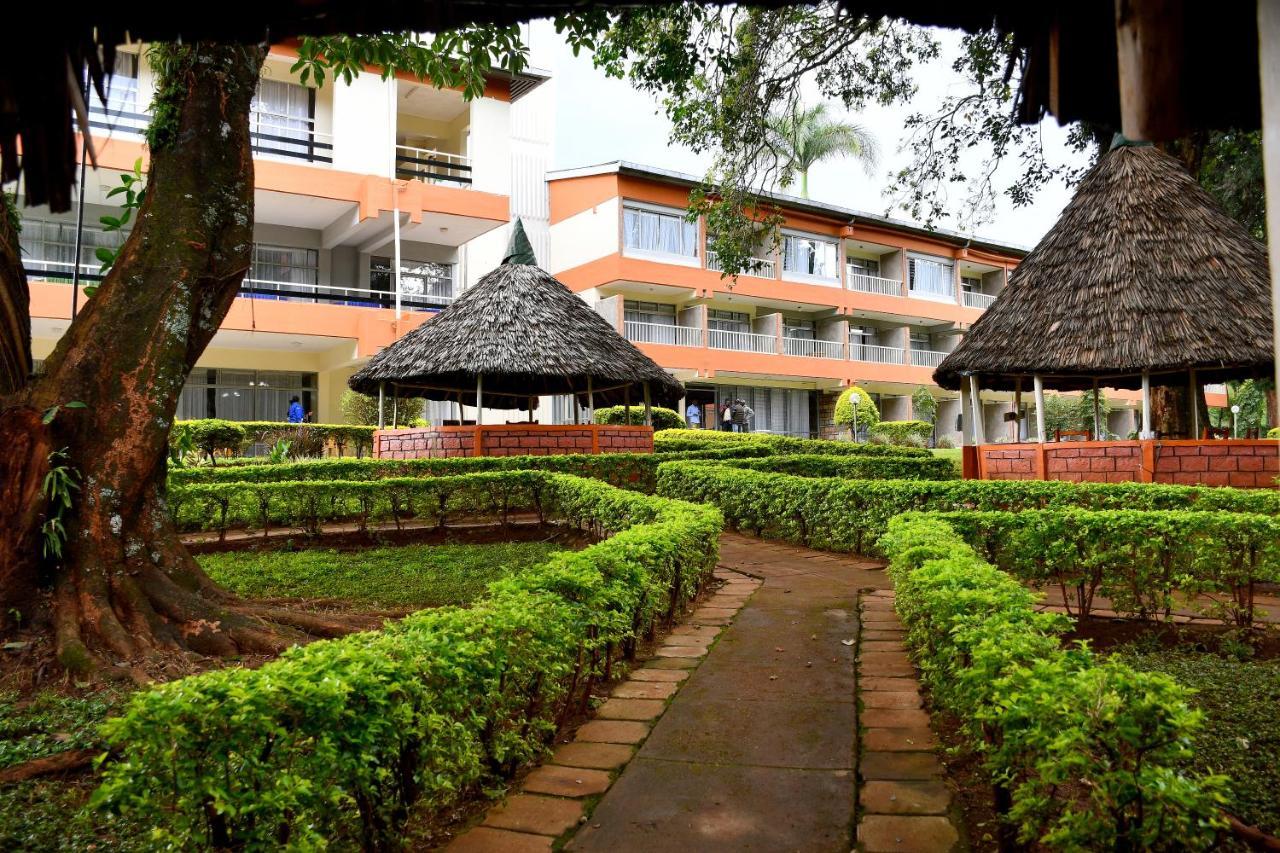 Golf Hotel Kakamega Buitenkant foto