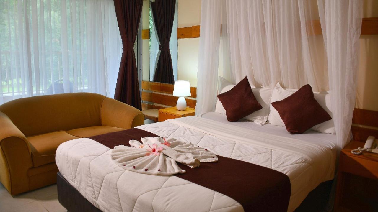 Golf Hotel Kakamega Buitenkant foto