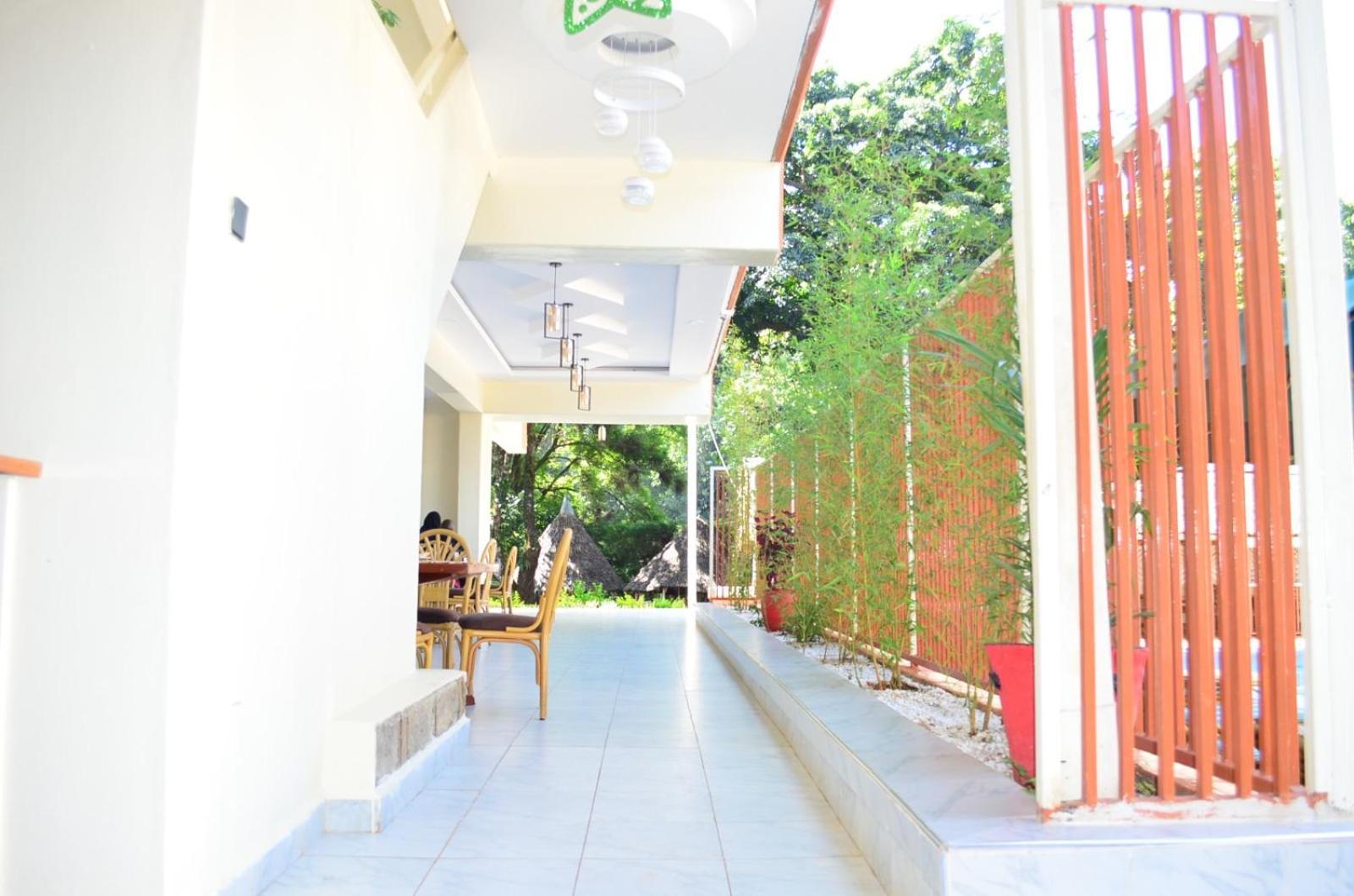 Golf Hotel Kakamega Buitenkant foto