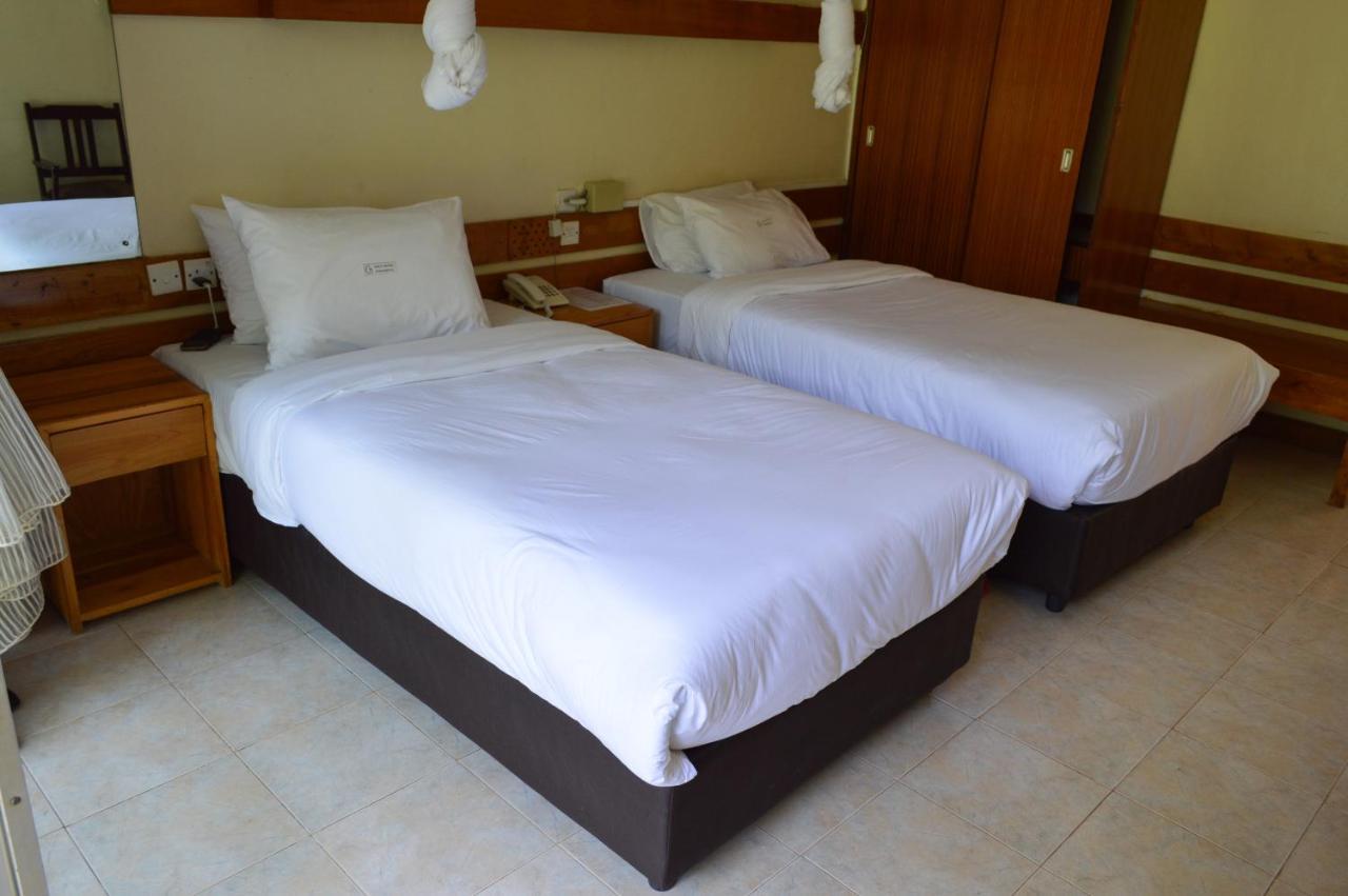 Golf Hotel Kakamega Buitenkant foto