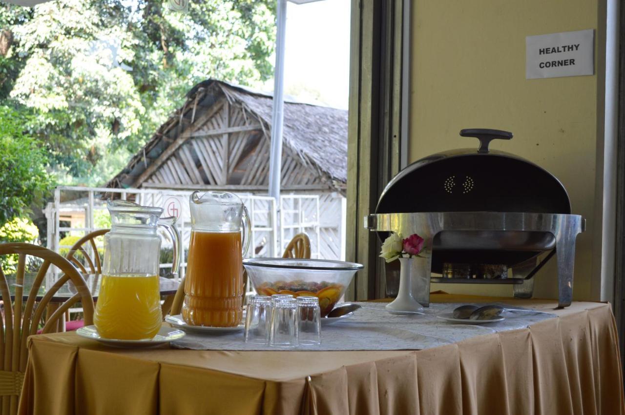 Golf Hotel Kakamega Buitenkant foto